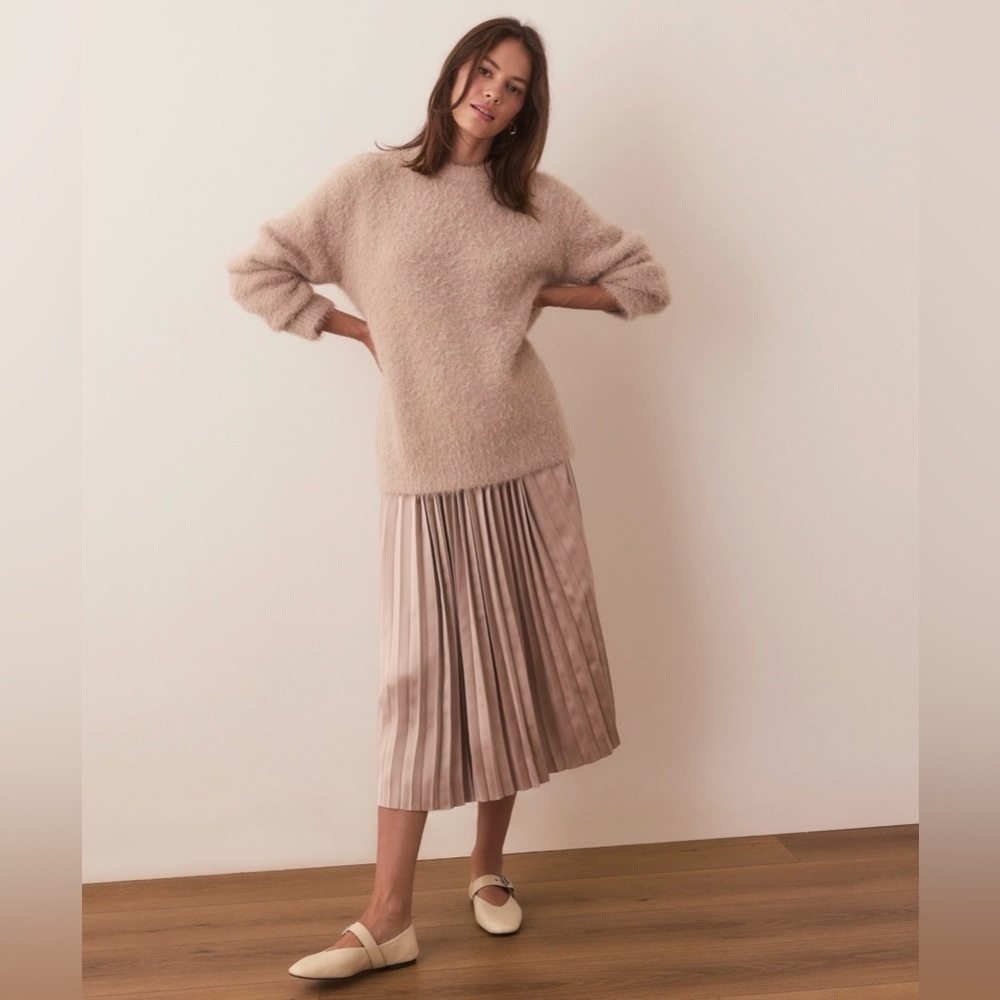 Chelsea Pleated Midi Skirt - Champagne - Picture 4 of 10